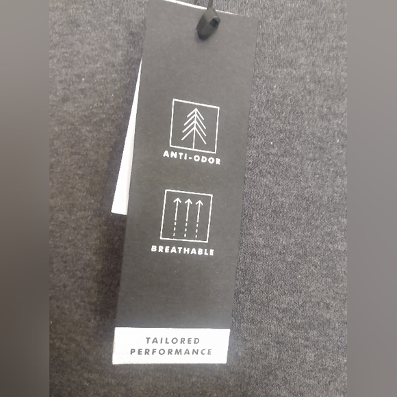 Banana Republic Luxe Performance shirt - Picture 3 of 5